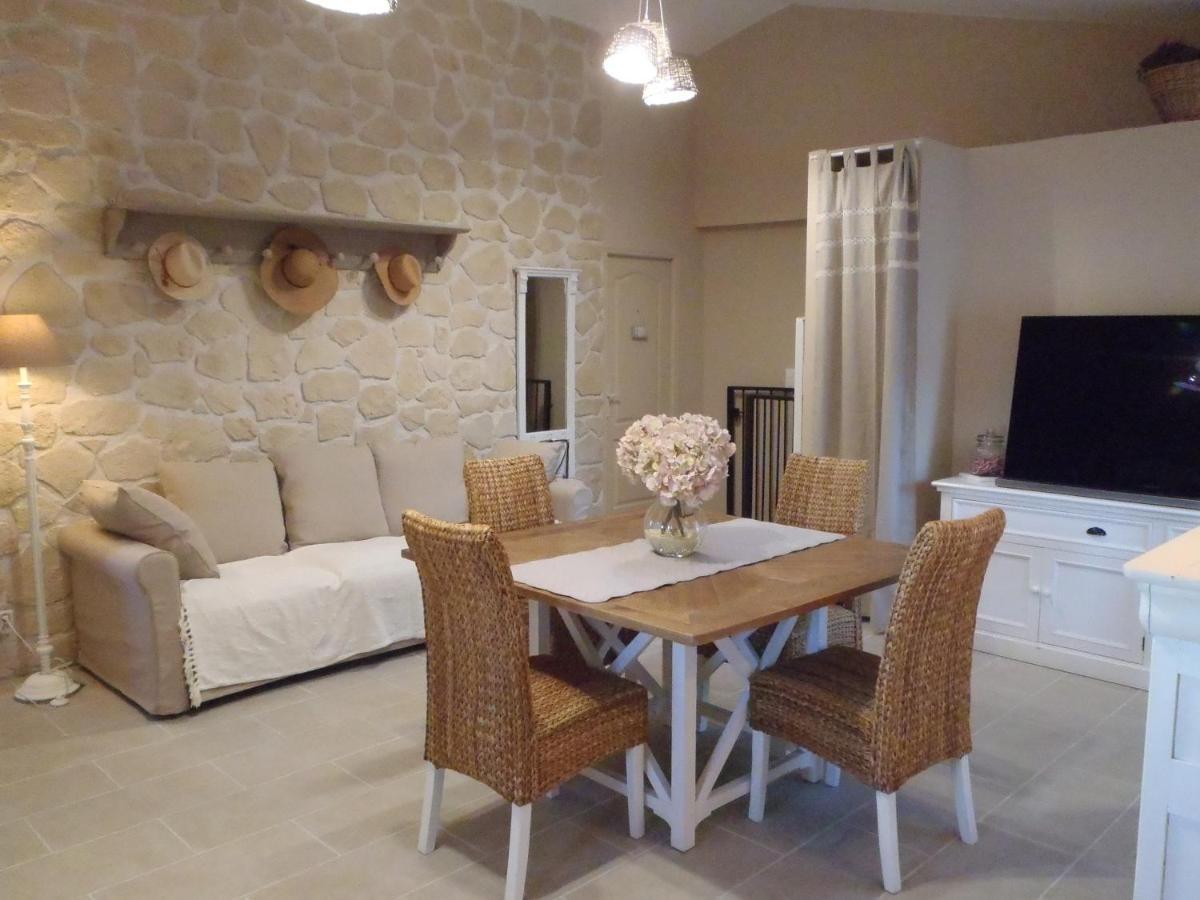 Provence Luberon Bonnieux Location Gite Chez Basile Dış mekan fotoğraf